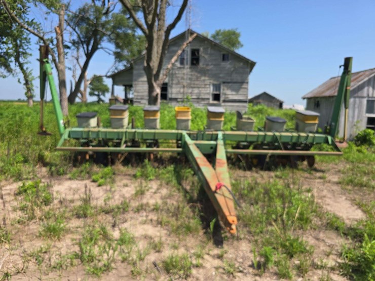 john-deere-7000-image-2