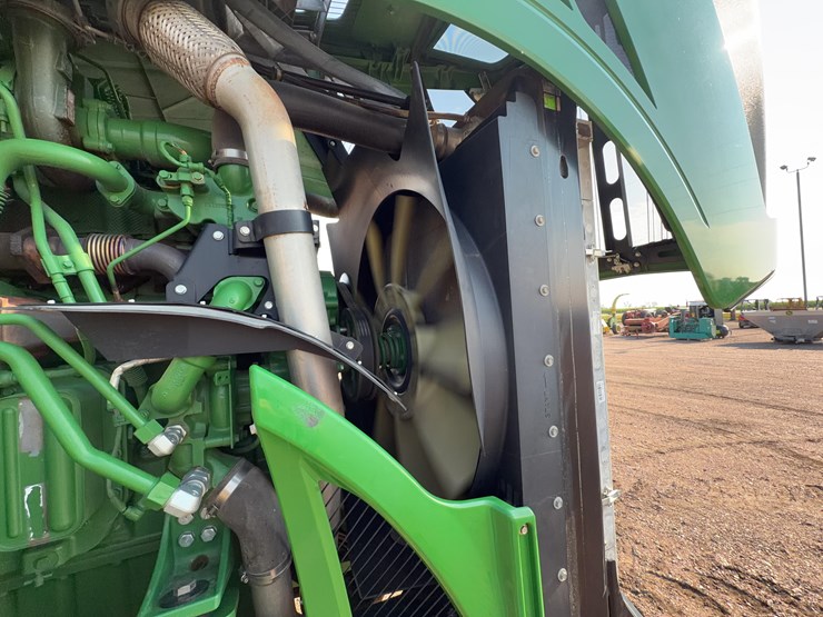 2014-john-deere-9510r-image-21