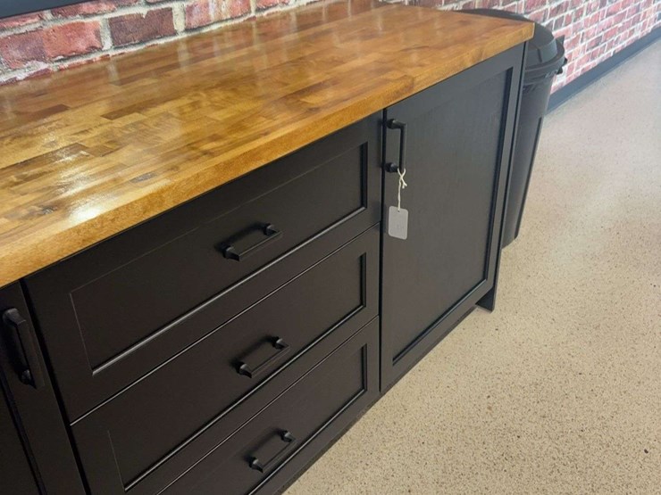 butcher-block-top-cabinet,-3-drawers,-2-cabinet,-25''-x-81''-x-36''-tall-image-5