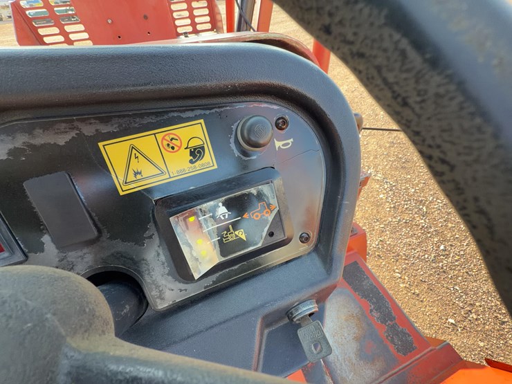 ditch-witch-rt40-image-32