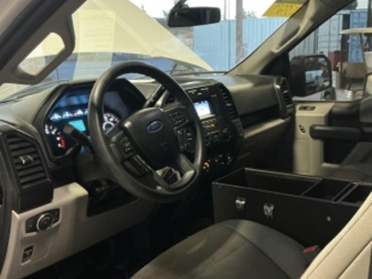 2019-ford-f150-image-23