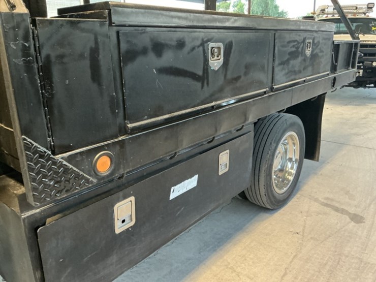 2004-ford-f450-image-10