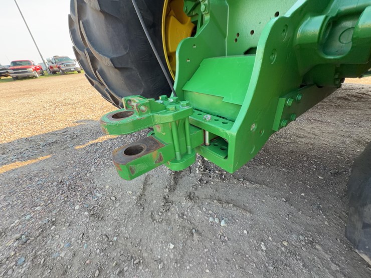 2014-john-deere-9510r-image-33