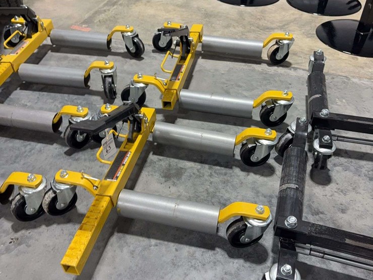 set-of-4-dayton-1300lb-hydraulic-vehicle-positioning-jack-image-3
