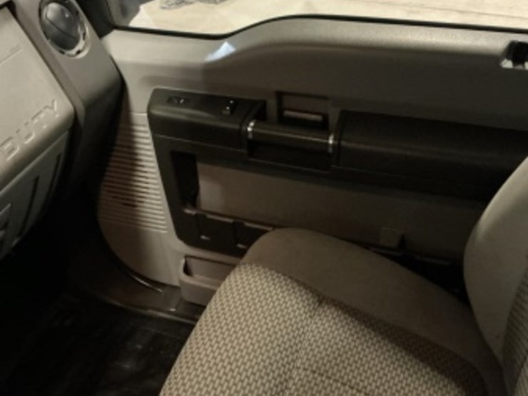 2016-ford-f450-image-23