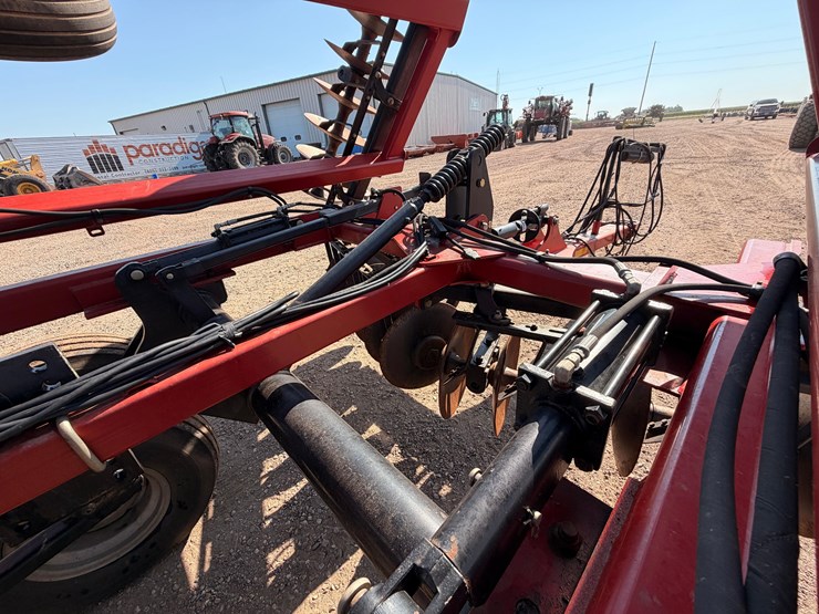 case-ih-340-image-22