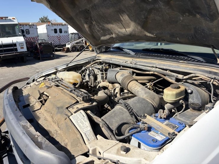 2002-ford-350-image-7