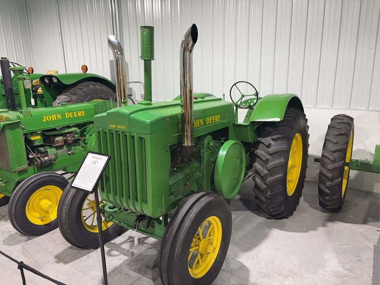 john-deere-14-image-1