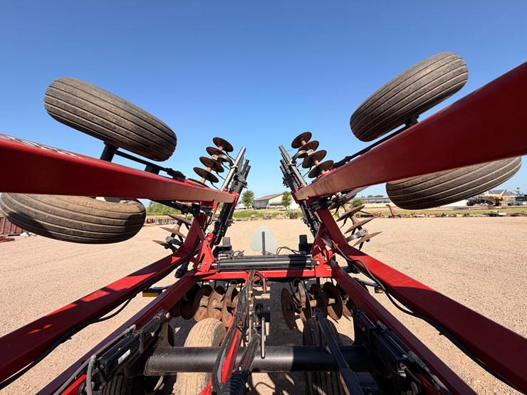 case-ih-340-image-38