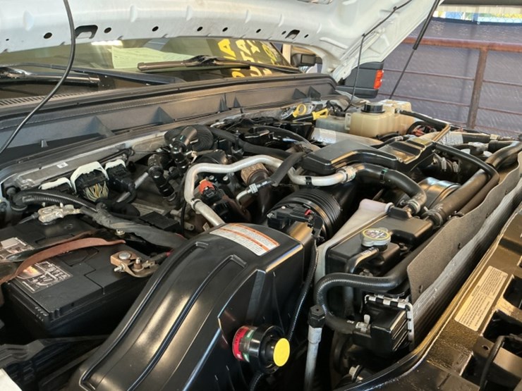 2016-ford-f350-image-14