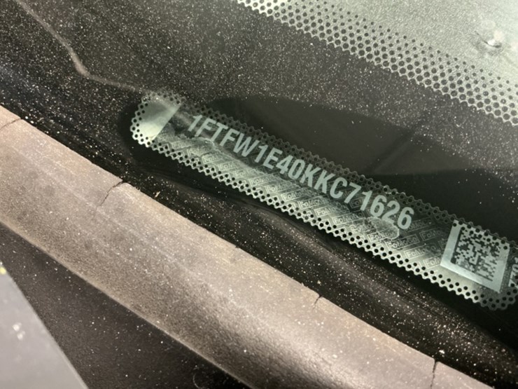 2019-ford-f150-image-15