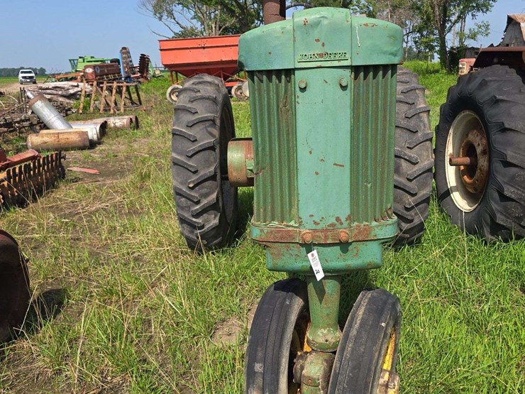 1952-john-deere-60-image-2