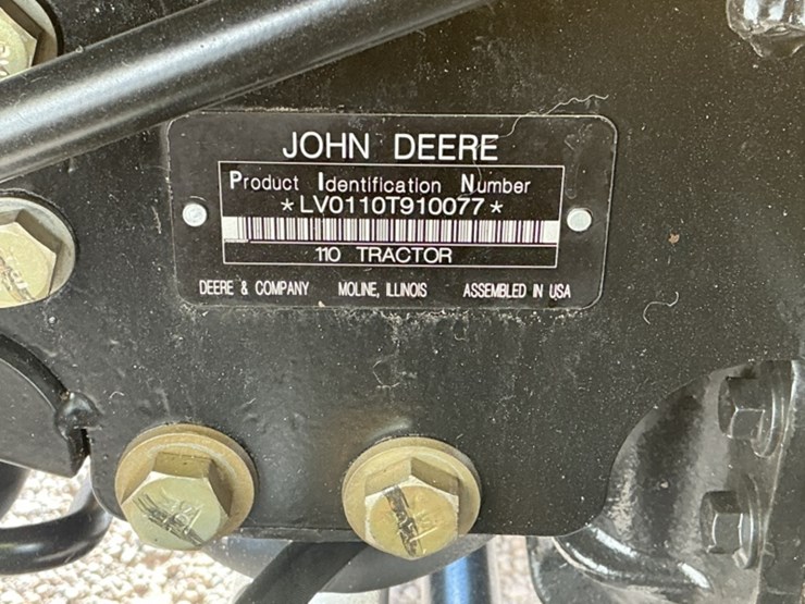 deere-110-image-17