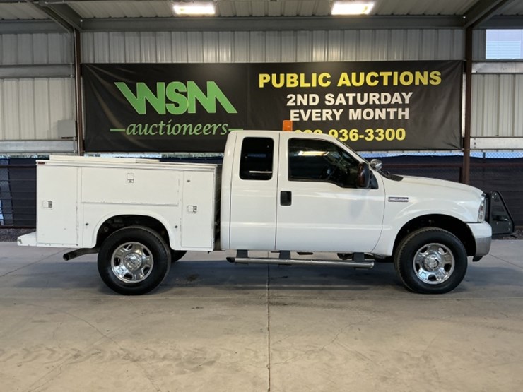 2006-ford-f350-image-1