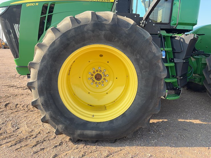 2014-john-deere-9510r-image-9