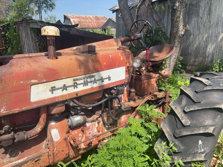 1967-farmall-450-narrow-front-parts-tractor,-s/n:-4477-image-11