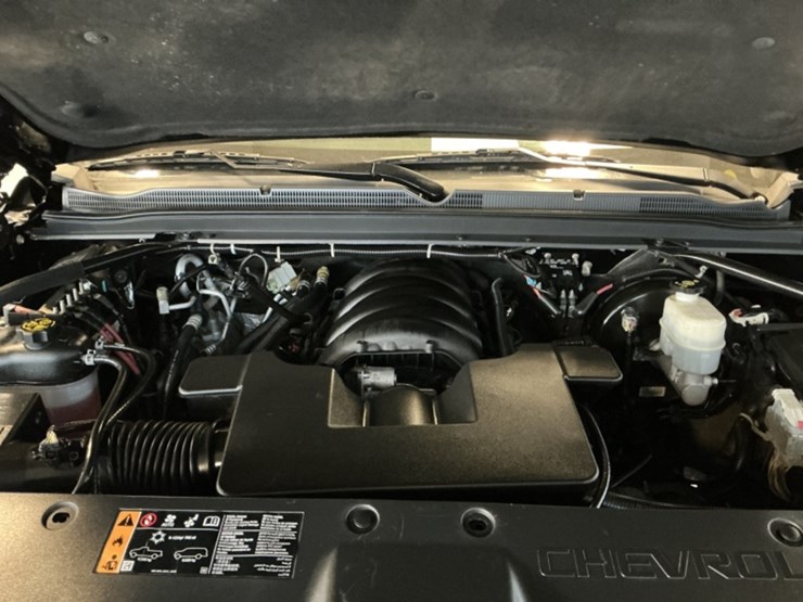 2019-chevrolet-tahoe-image-10