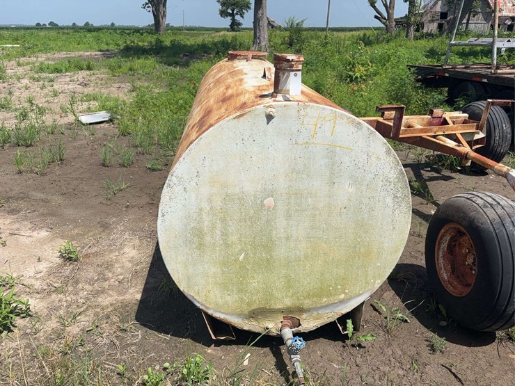 750-gallon-fuel-tank,-no-pump-image-2