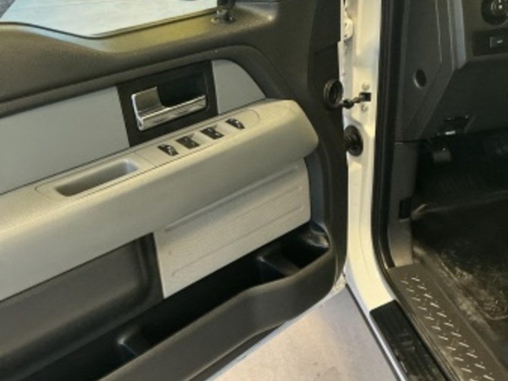 2014-ford-f150-image-23