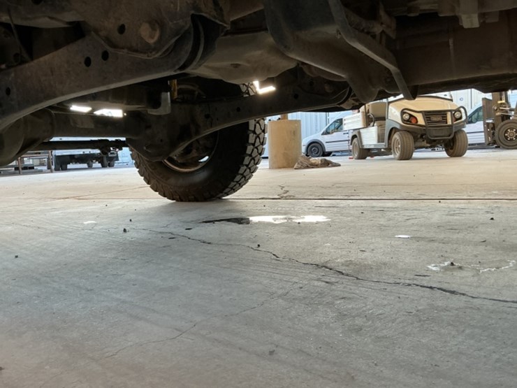 2016-ford-f350-image-27