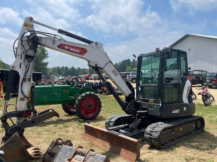 2021-bobcat-e60-image-2