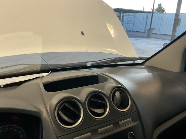 2013-ford-transit-connect-image-19