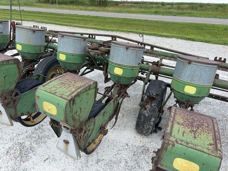 john-deere-694-image-5
