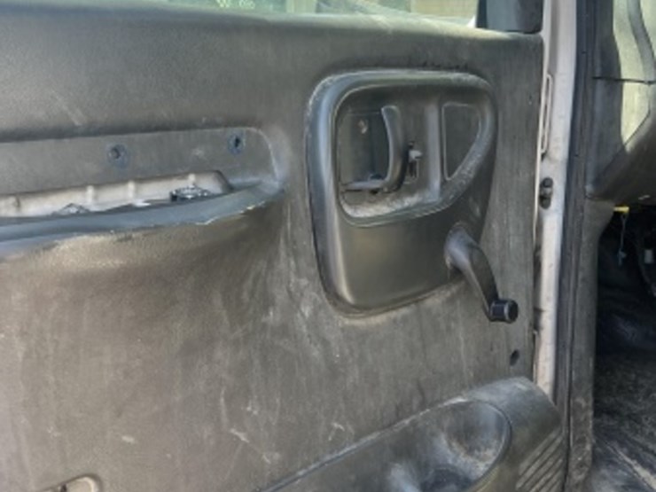 2005-chevrolet-c4500-f/b-image-22