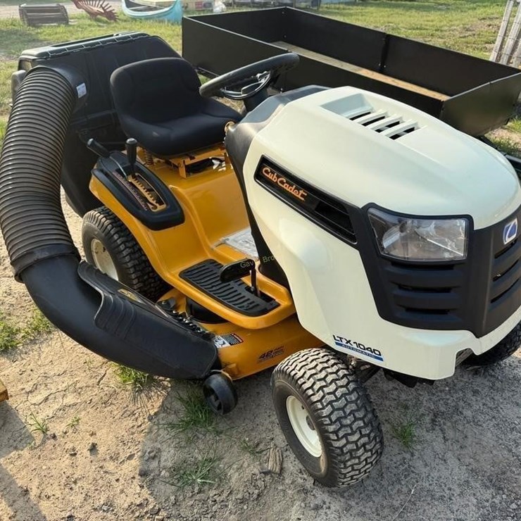 CUB CADET LTX1040