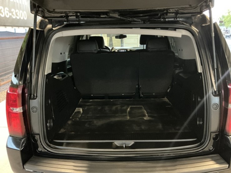 2019-chevrolet-tahoe-image-9