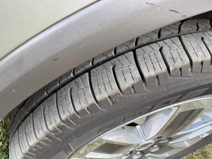 2010-buick-enclave-cxl-image-5