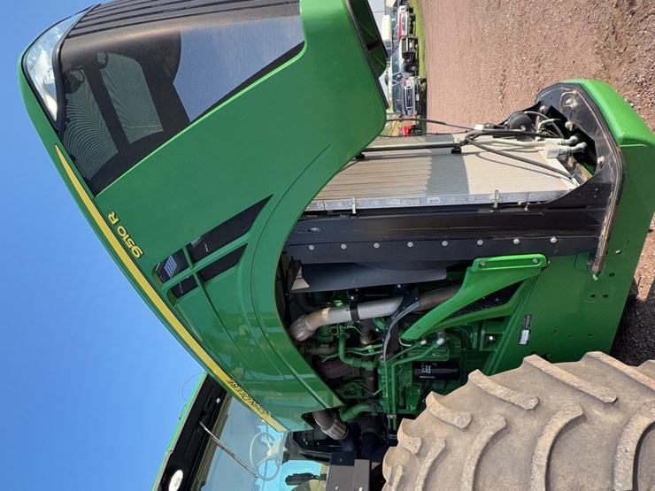 2014-john-deere-9510r-image-18