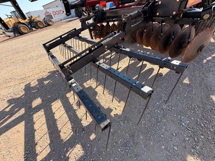 case-ih-340-image-27