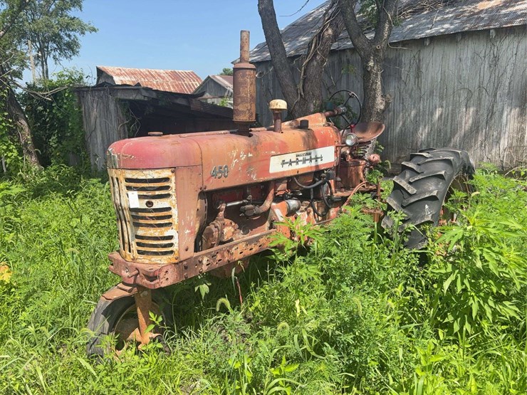 1967-farmall-450-narrow-front-parts-tractor,-s/n:-4477-image-1