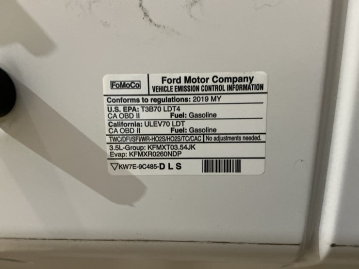 2019-ford-f150-image-14