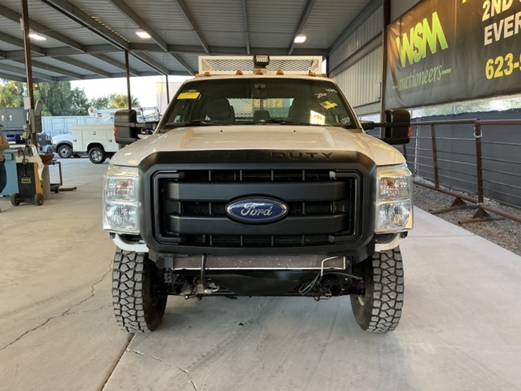 2016-ford-f350-image-3