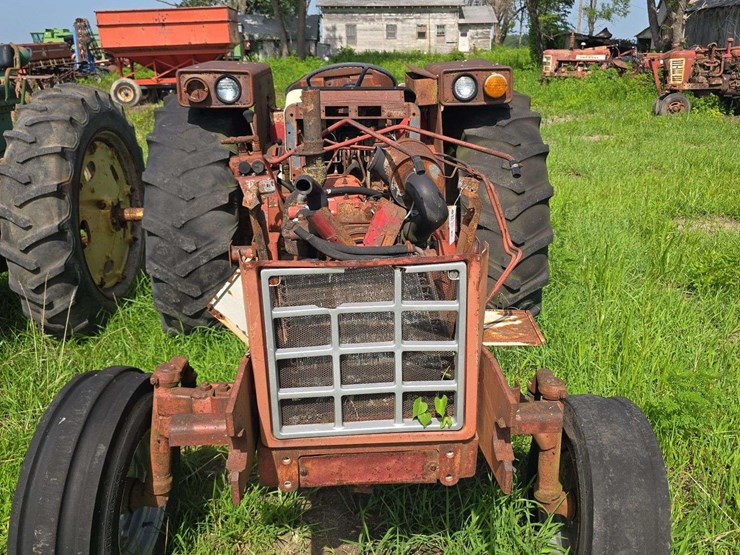 ih-84-hydro-parts-tractor,-s/n:-i-6-013287-image-2