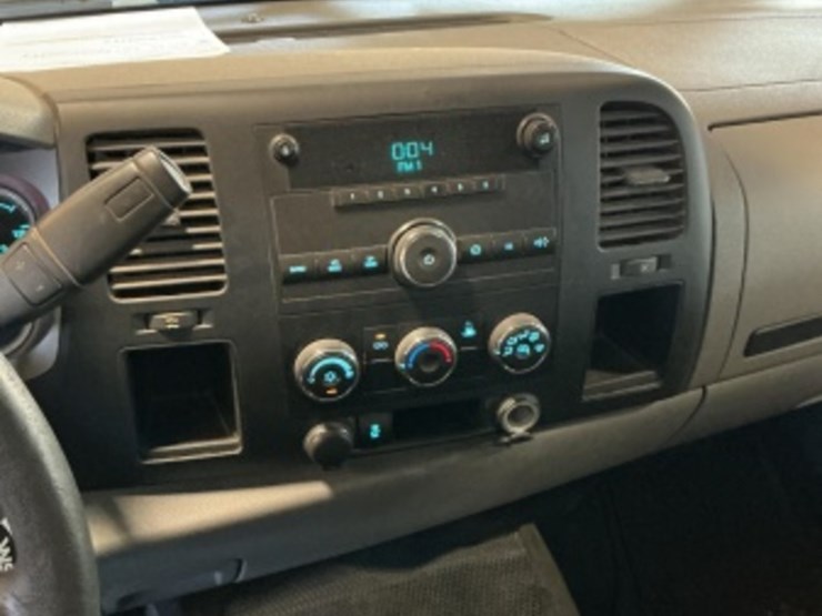 2014-chevrolet-silverado-2500hd-image-20