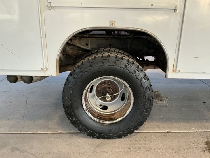 2016-ford-f350-image-8