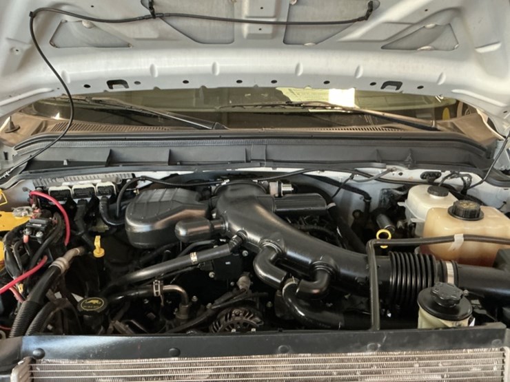 2016-ford-f550-image-12