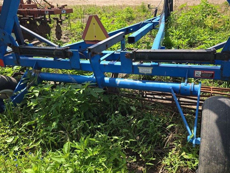 25ft-crumbler-single-basket,-missing-cylinder-image-5