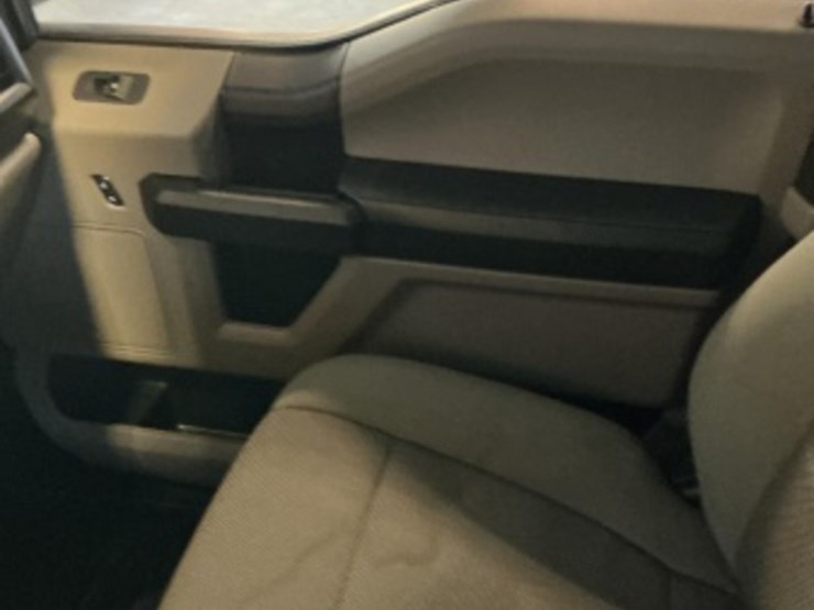 2015-ford-f150-image-21