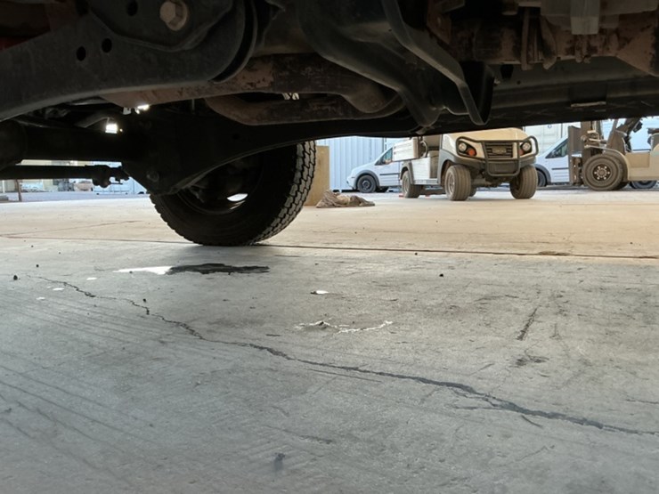 2016-ford-f550-image-27