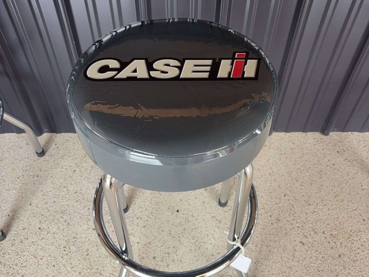 case-ih-barstool-image-1