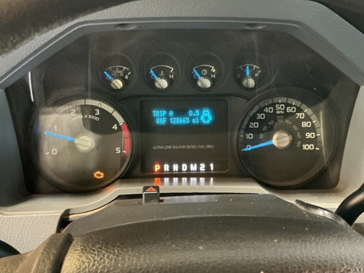 2016-ford-f350-image-19