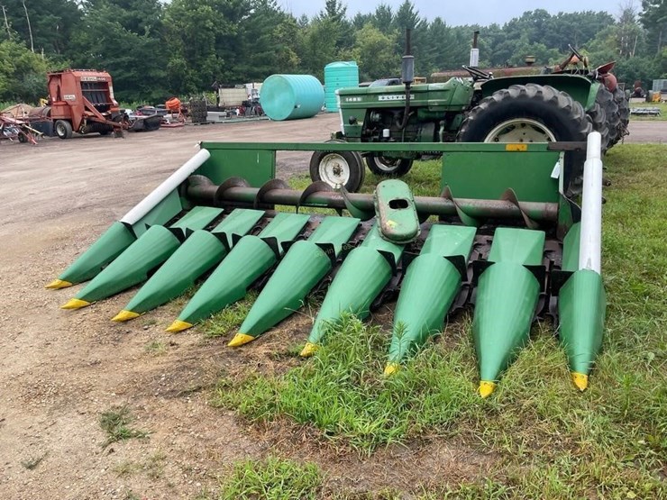 john-deere-444-image-1
