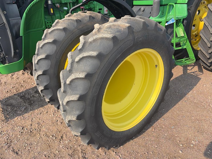 2002-john-deere-8320-image-12