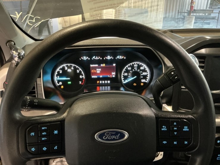 2021-ford-f150-image-16