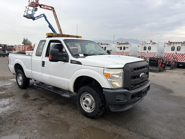 2011-ford-f250-image-2