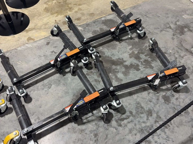 set-of-4-aid-1,500lb-hydraulic-vehicle-positioning-jacks-image-1